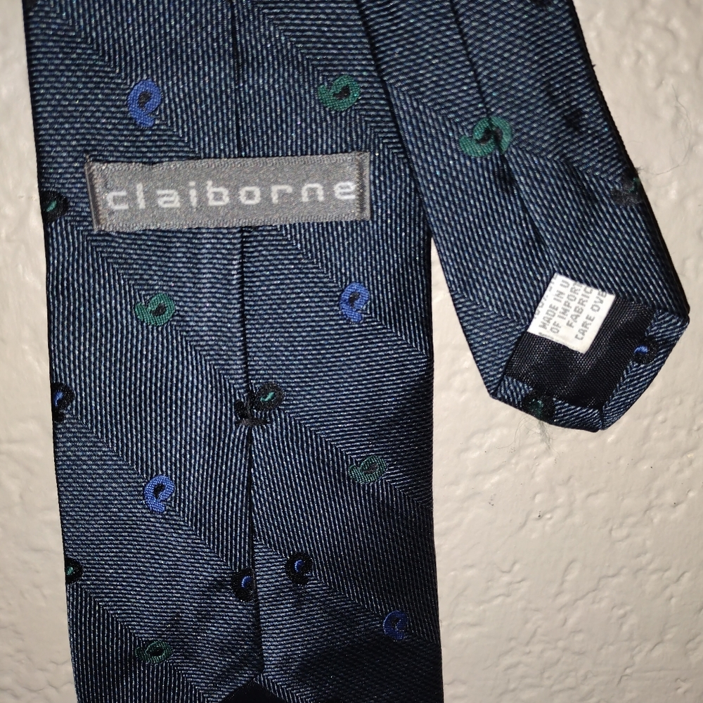 Necktie - Picture 4 of 4